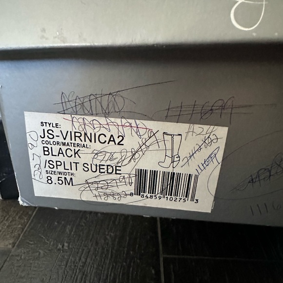 Jessica Simpson Black suede boots, size 8.5 - Picture 2 of 3